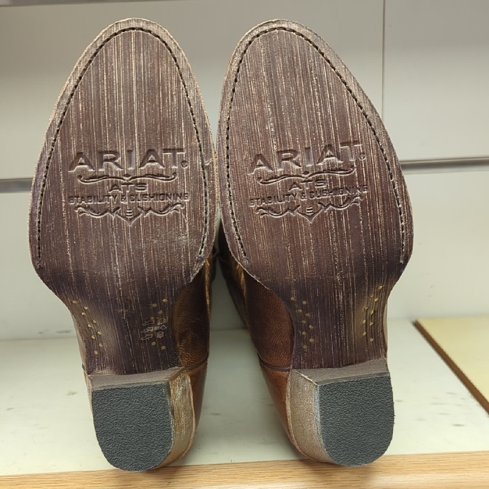 New Women's Ariat Desert Holly 10014100 - Picture 6 of 6